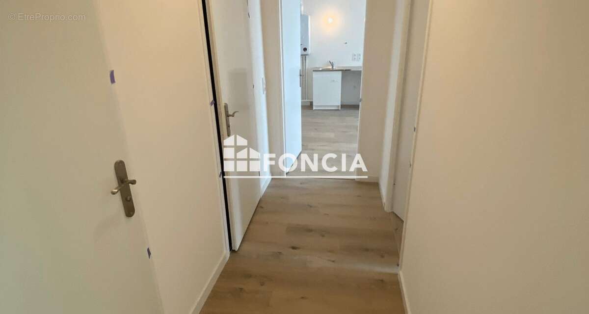 Appartement à DAMMARIE-LES-LYS