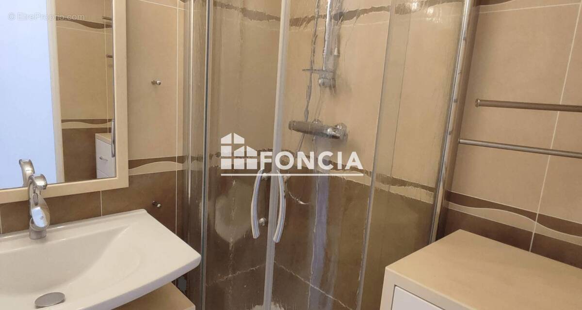 Appartement à SIX-FOURS-LES-PLAGES