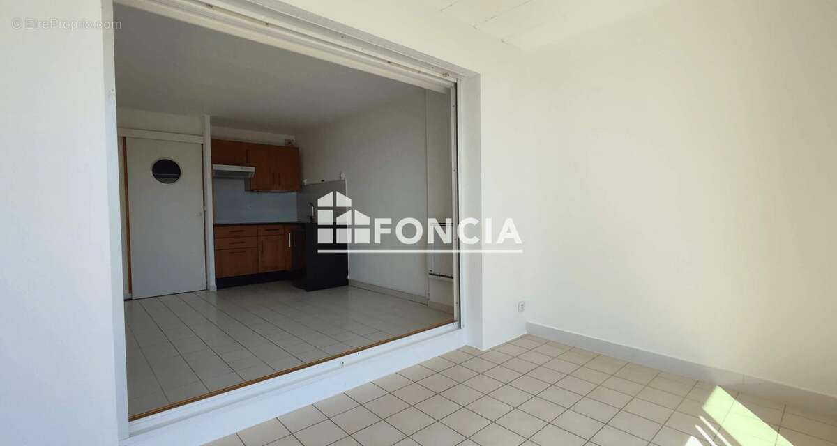 Appartement à SIX-FOURS-LES-PLAGES