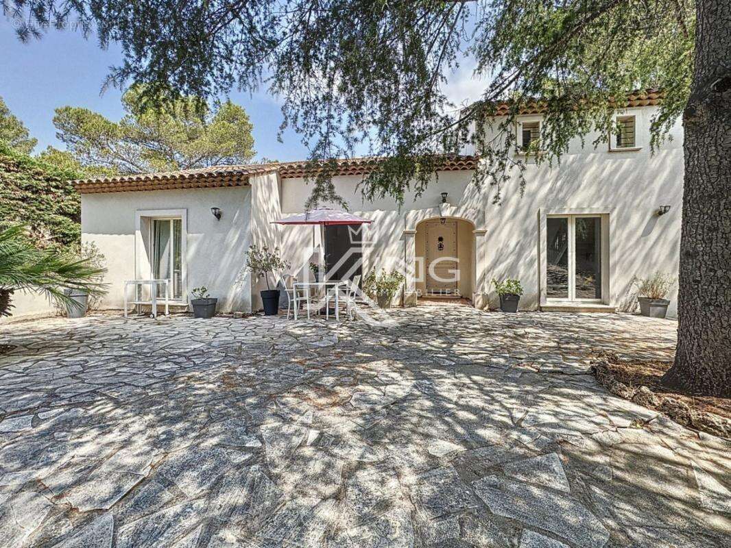 Maison à SAINT-RAPHAEL