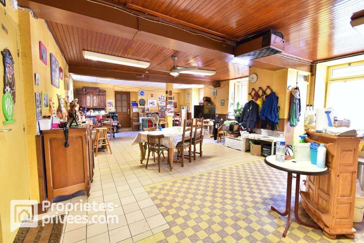 Maison à MEHUN-SUR-YEVRE