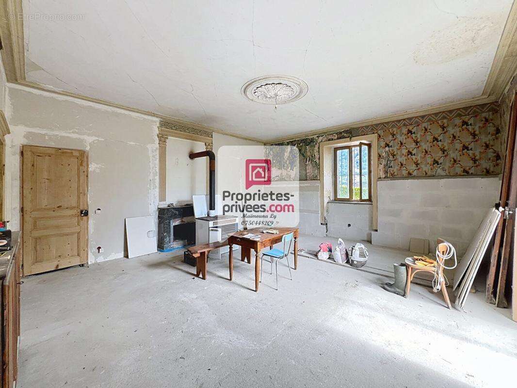 Maison à COISE-SAINT-JEAN-PIED-GAUTHIER