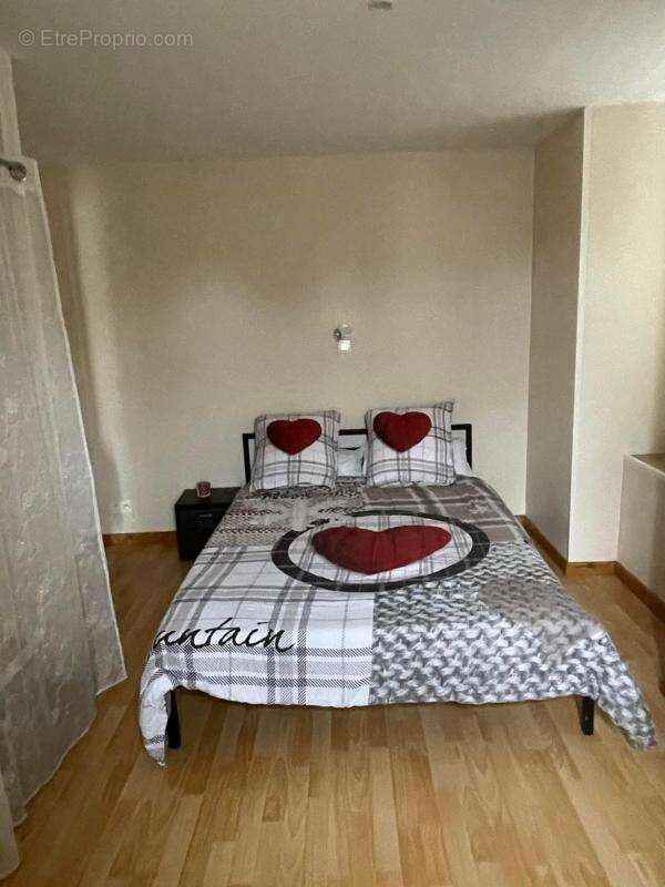 Appartement à LACAPELLE-BARRES