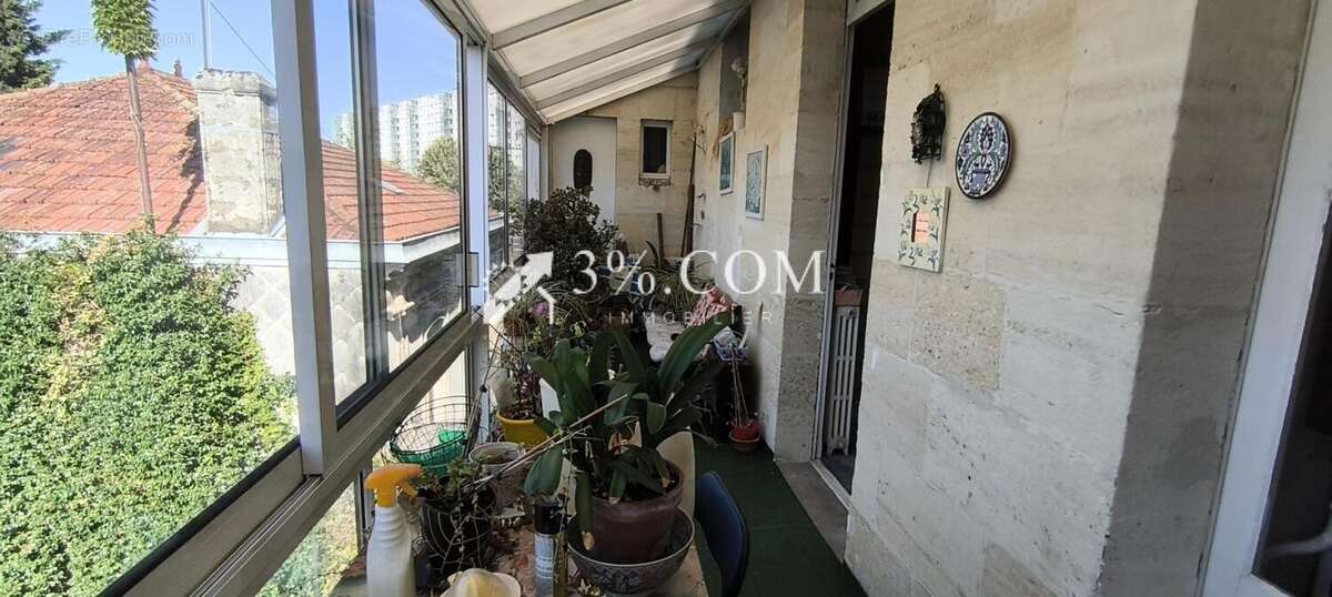 Appartement à LE BOUSCAT