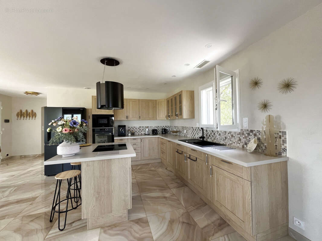 Maison à CONILHAC-CORBIERES