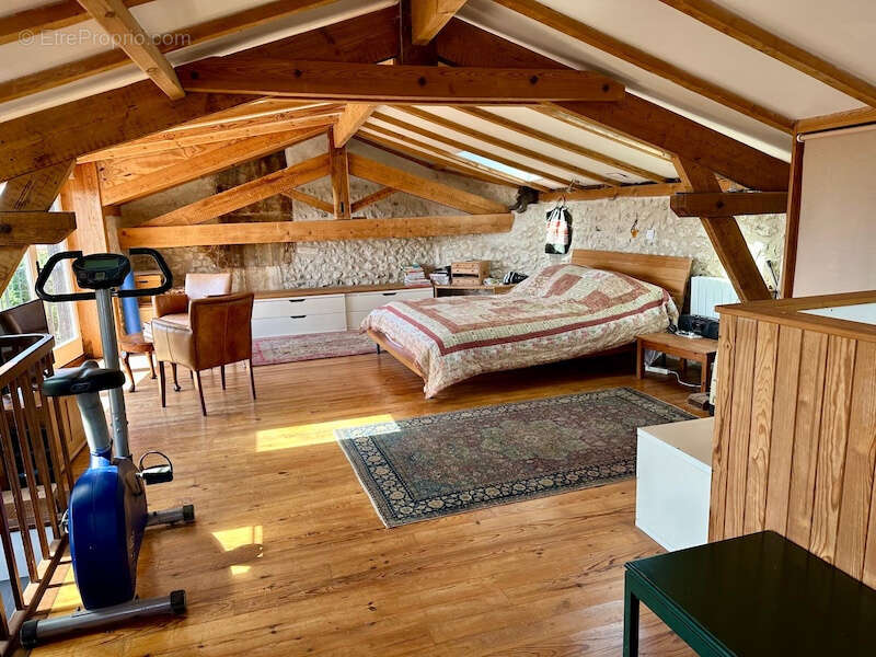 Maison à BOUTEILLES-SAINT-SEBASTIEN