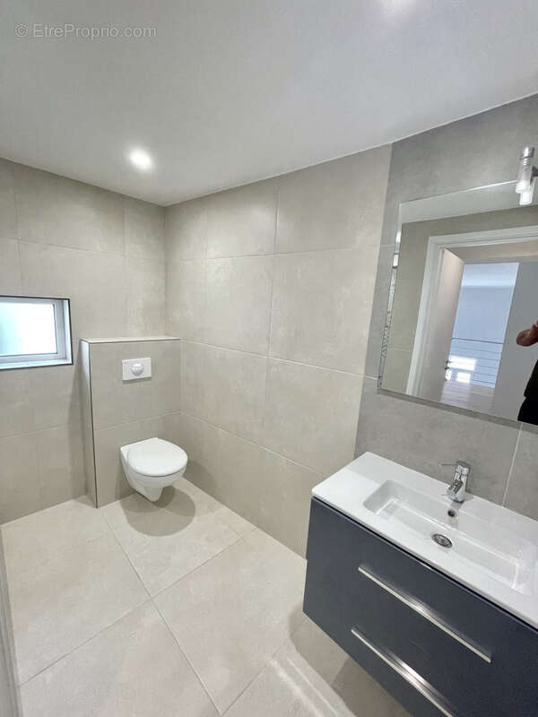 Appartement à BEAULIEU-SUR-MER