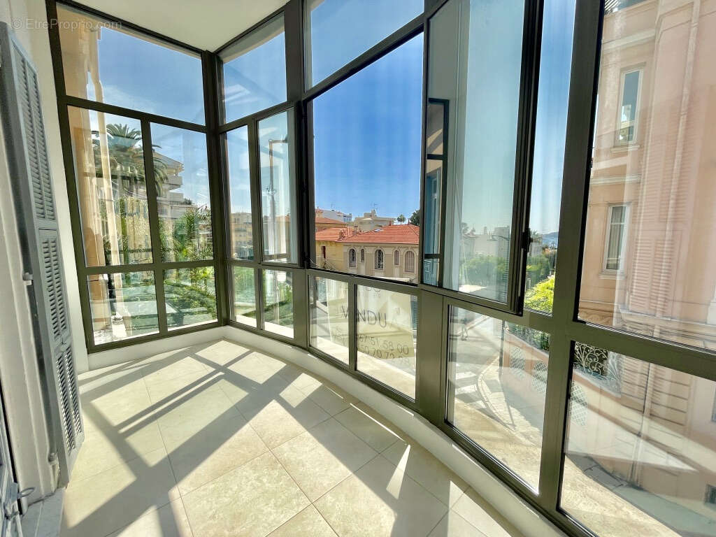 Appartement à BEAULIEU-SUR-MER