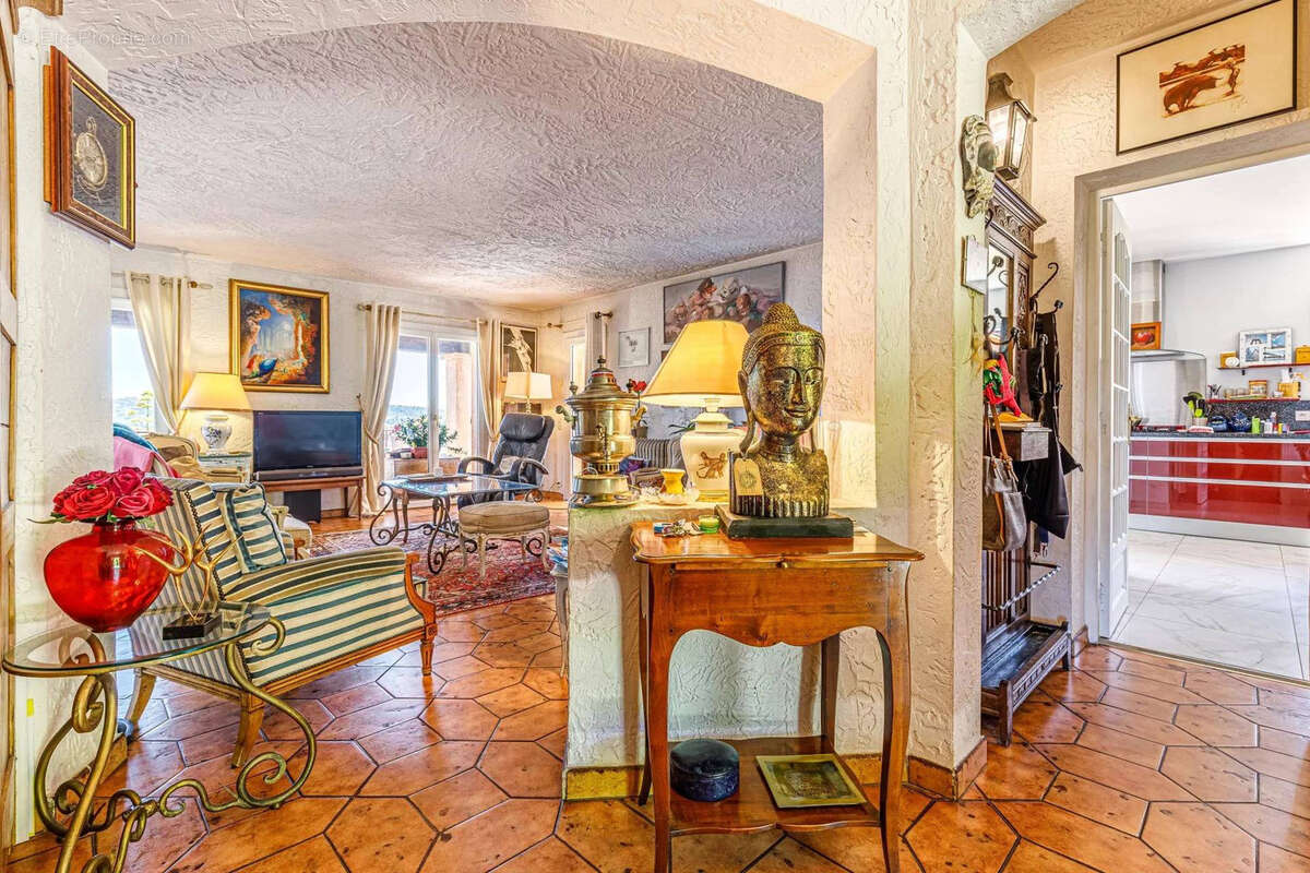 Maison à PEYMEINADE