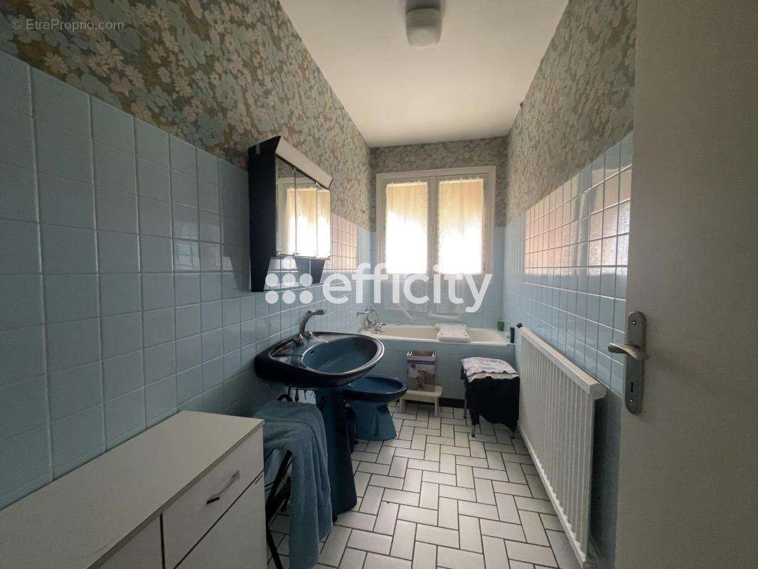 Maison à SAINTE-EULALIE