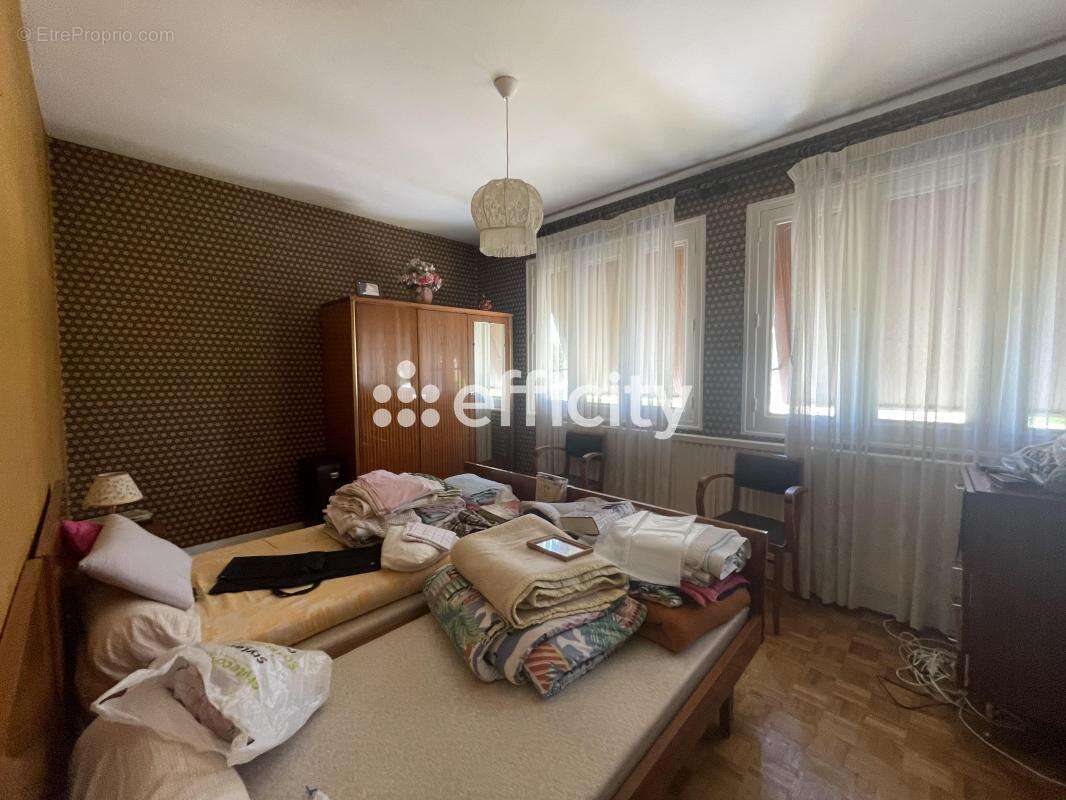 Maison à SAINTE-EULALIE