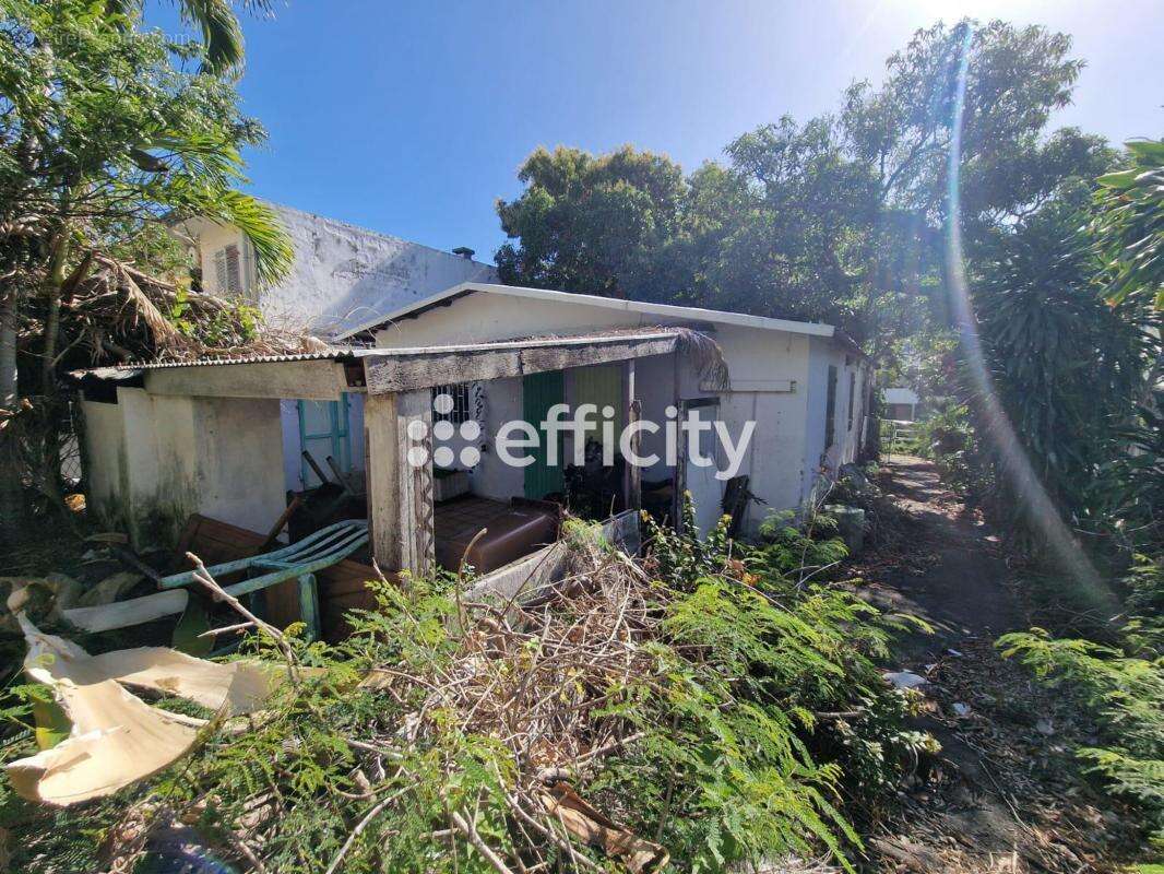 Maison à SAINT-DENIS