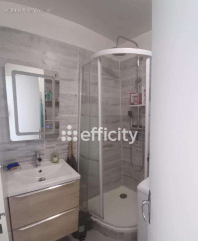 Appartement à CAMIERS