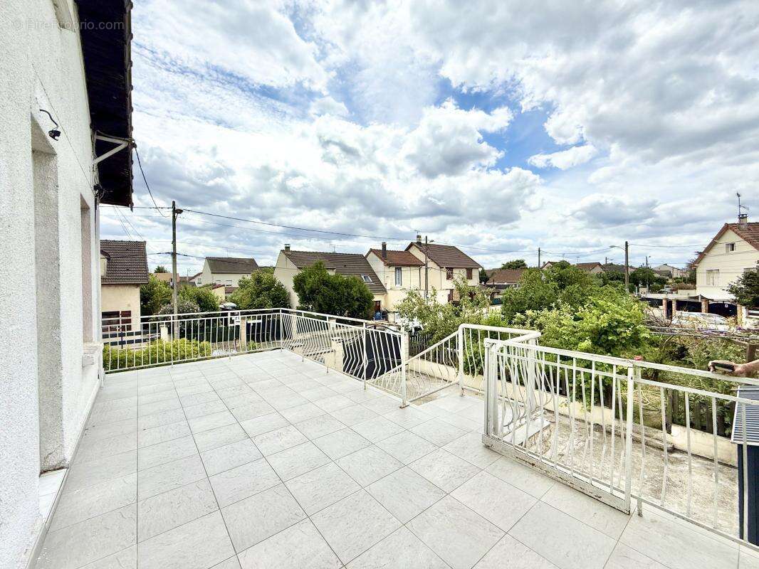 Maison à VILLEPINTE