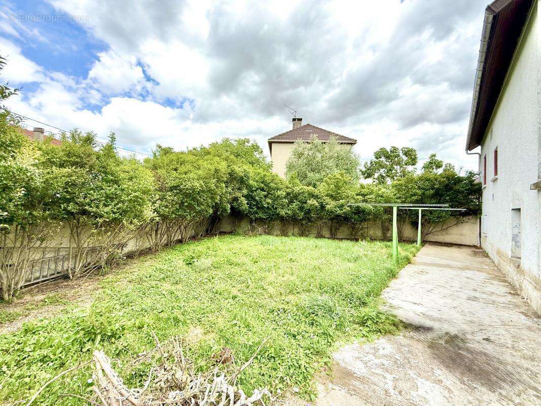 Maison à VILLEPINTE