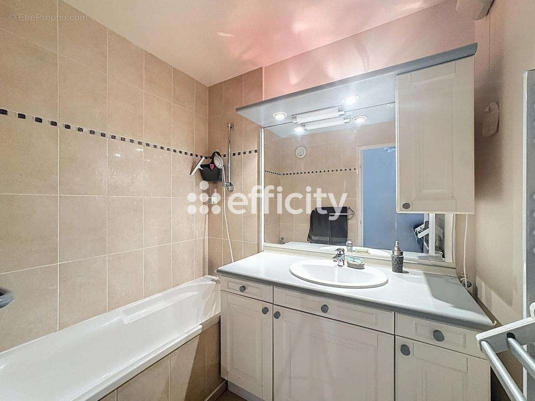 Appartement à CHAMPIGNY-SUR-MARNE