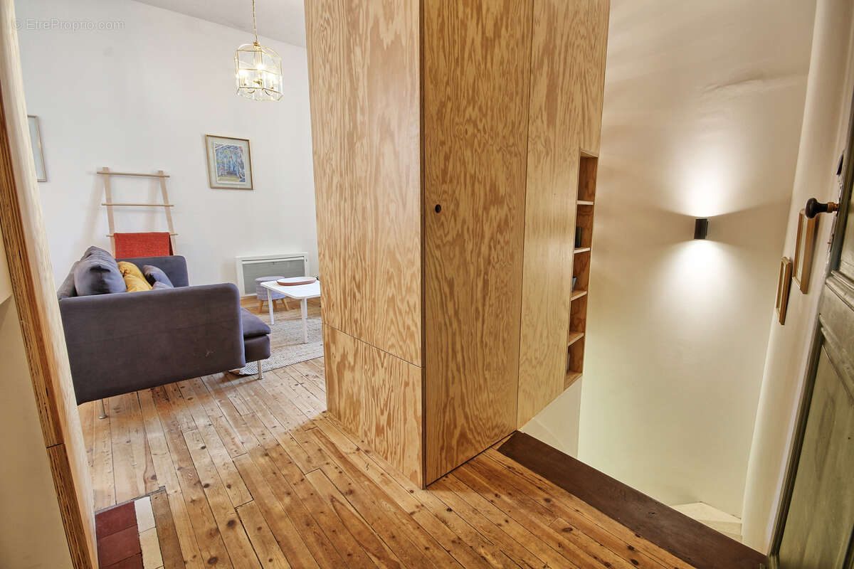 Appartement à BORDEAUX