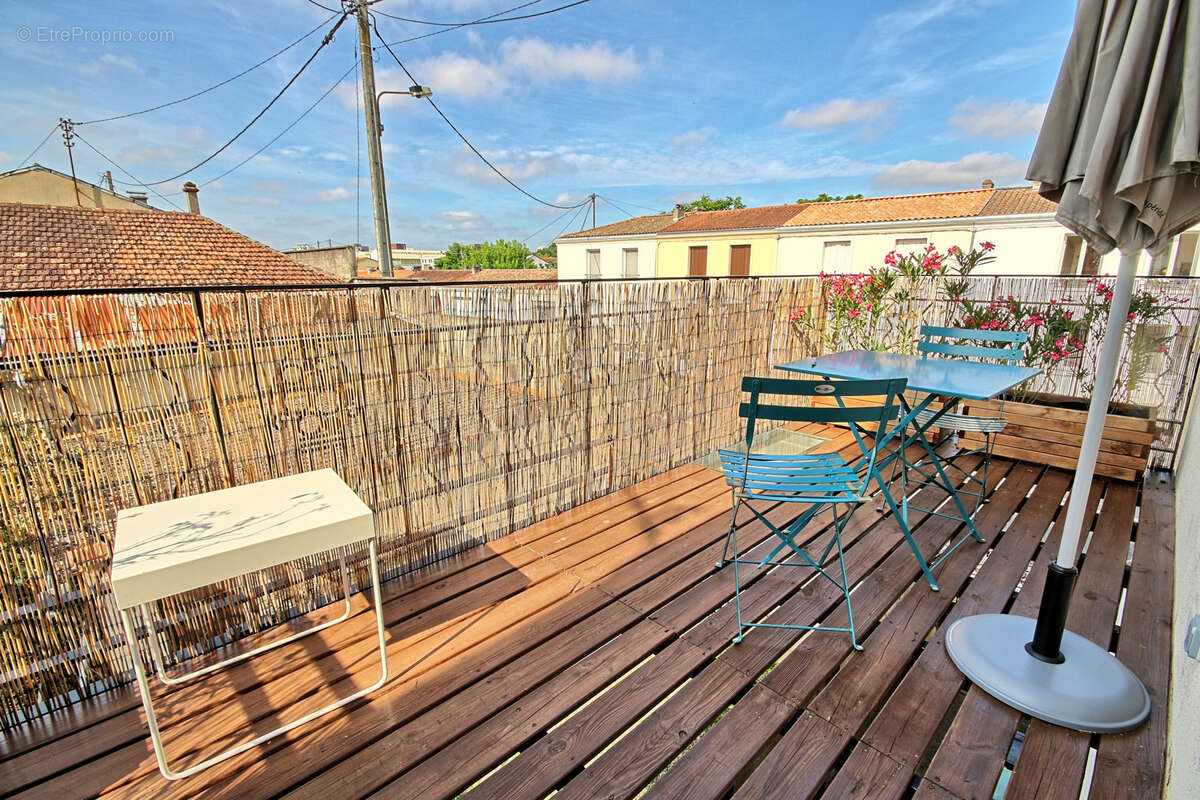 Appartement à BORDEAUX