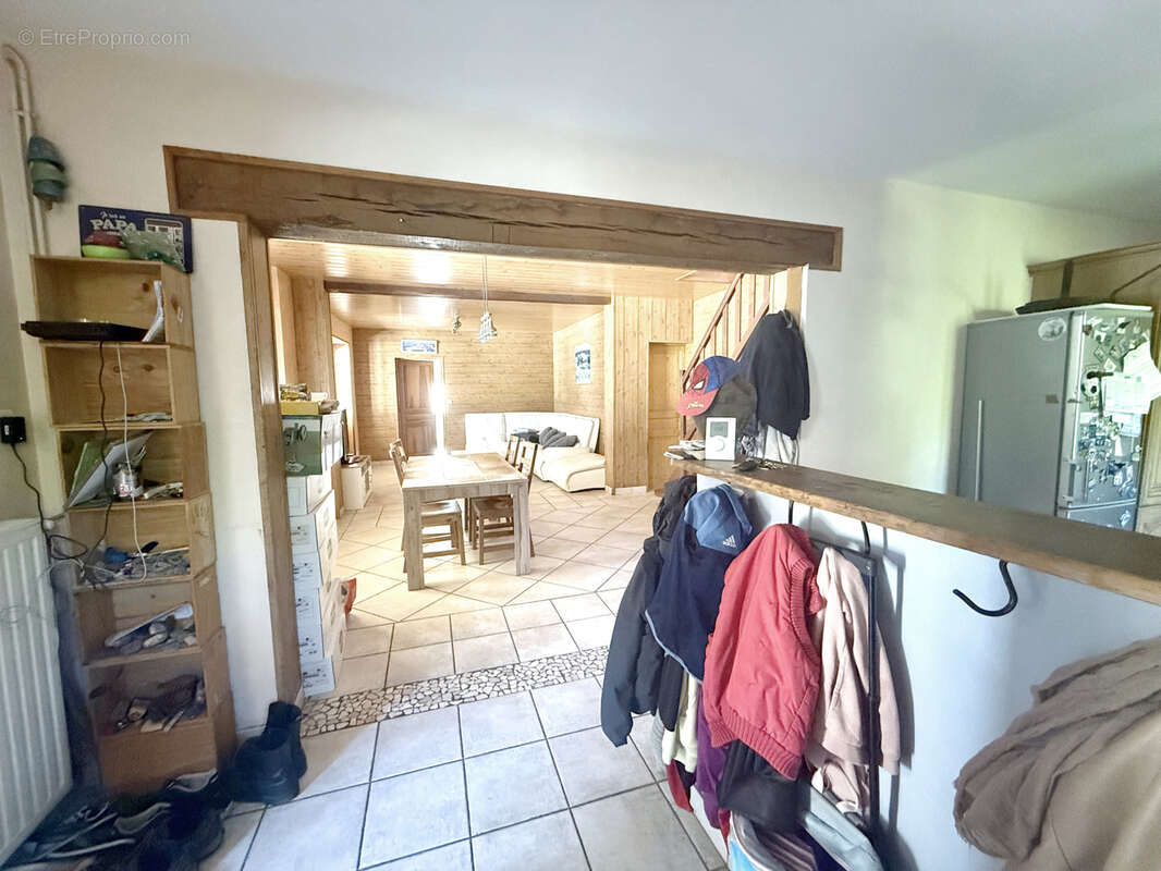 Maison à SAINT-HILAIRE-LA-CROIX