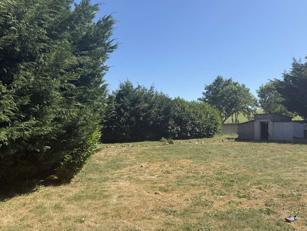 Maison à SAINT-HILAIRE-LA-CROIX