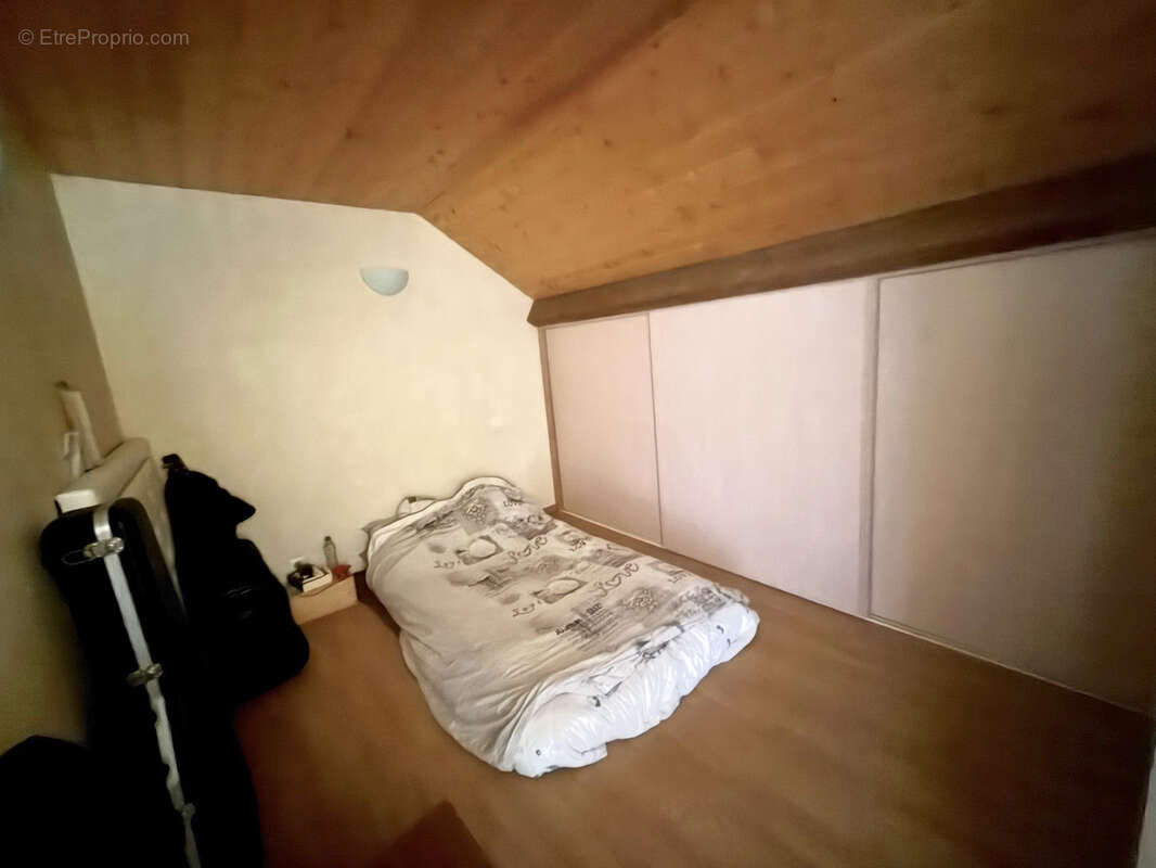 Maison à SAINT-HILAIRE-LA-CROIX