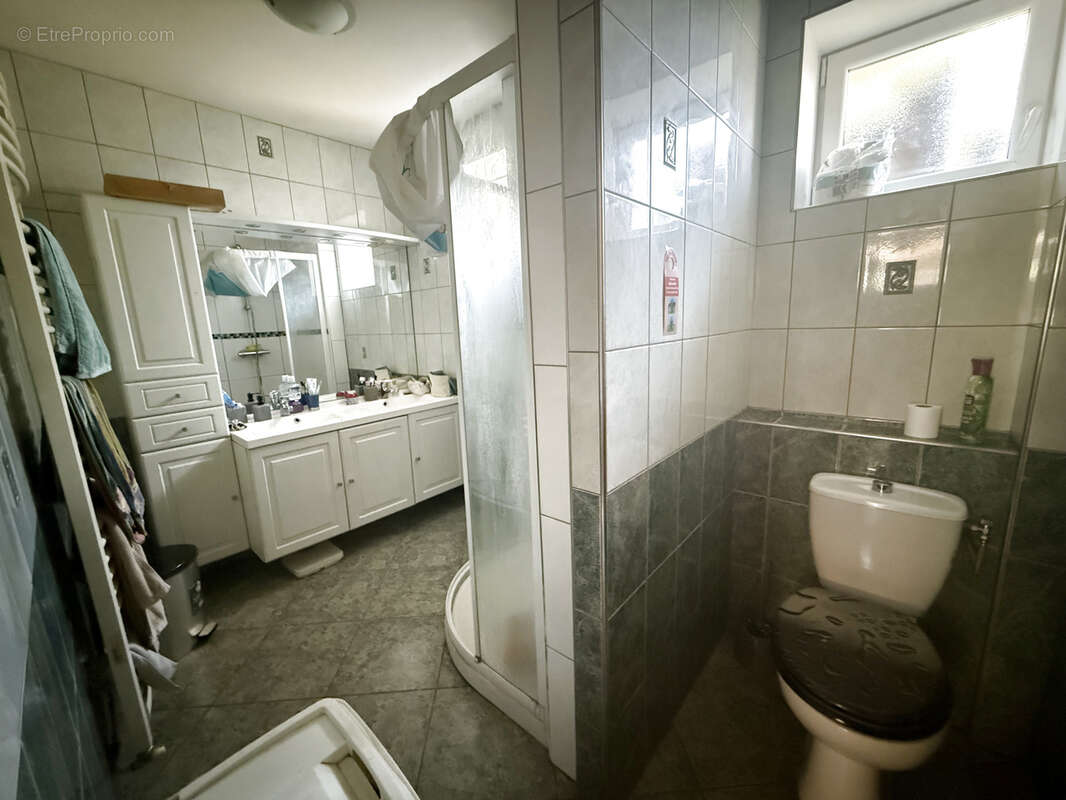 Maison à SAINT-HILAIRE-LA-CROIX