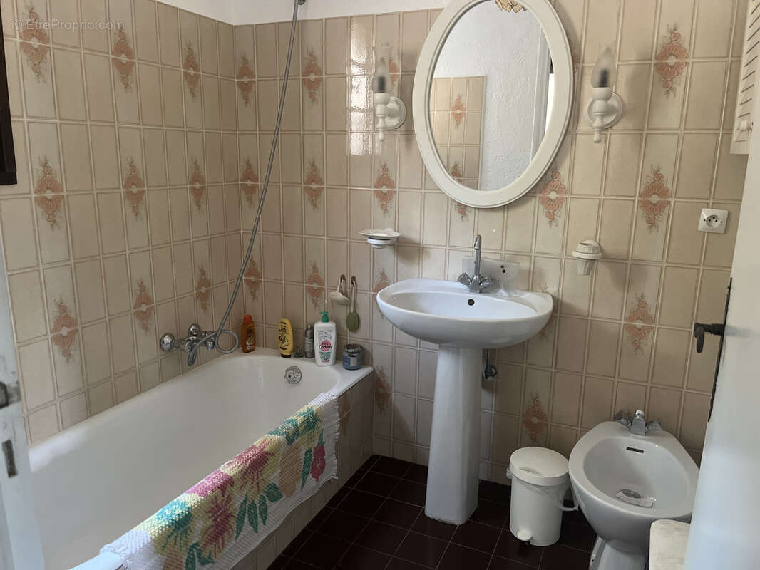 Maison à ROQUEBRUNE-SUR-ARGENS