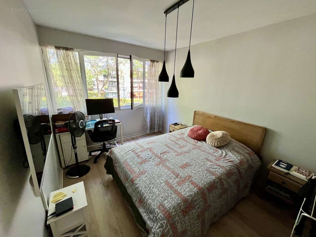 Appartement à FONTENAY-LE-FLEURY