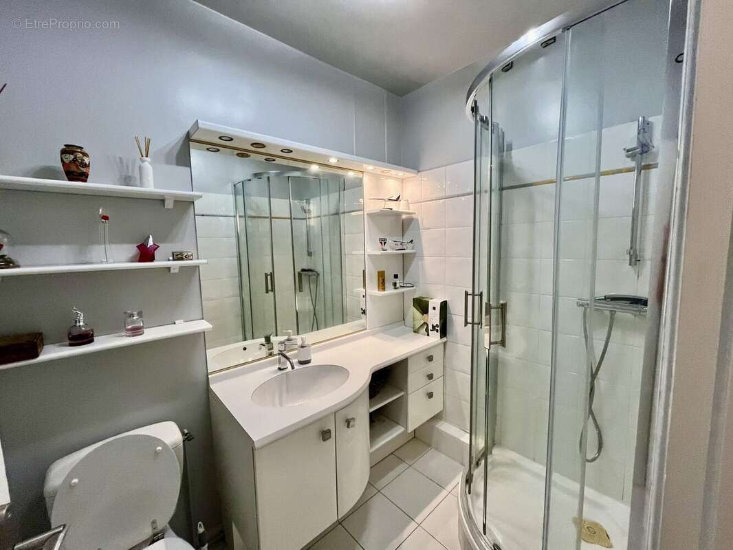 Appartement à FONTENAY-LE-FLEURY