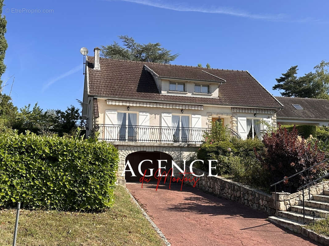 Maison à DONNEMARIE-DONTILLY