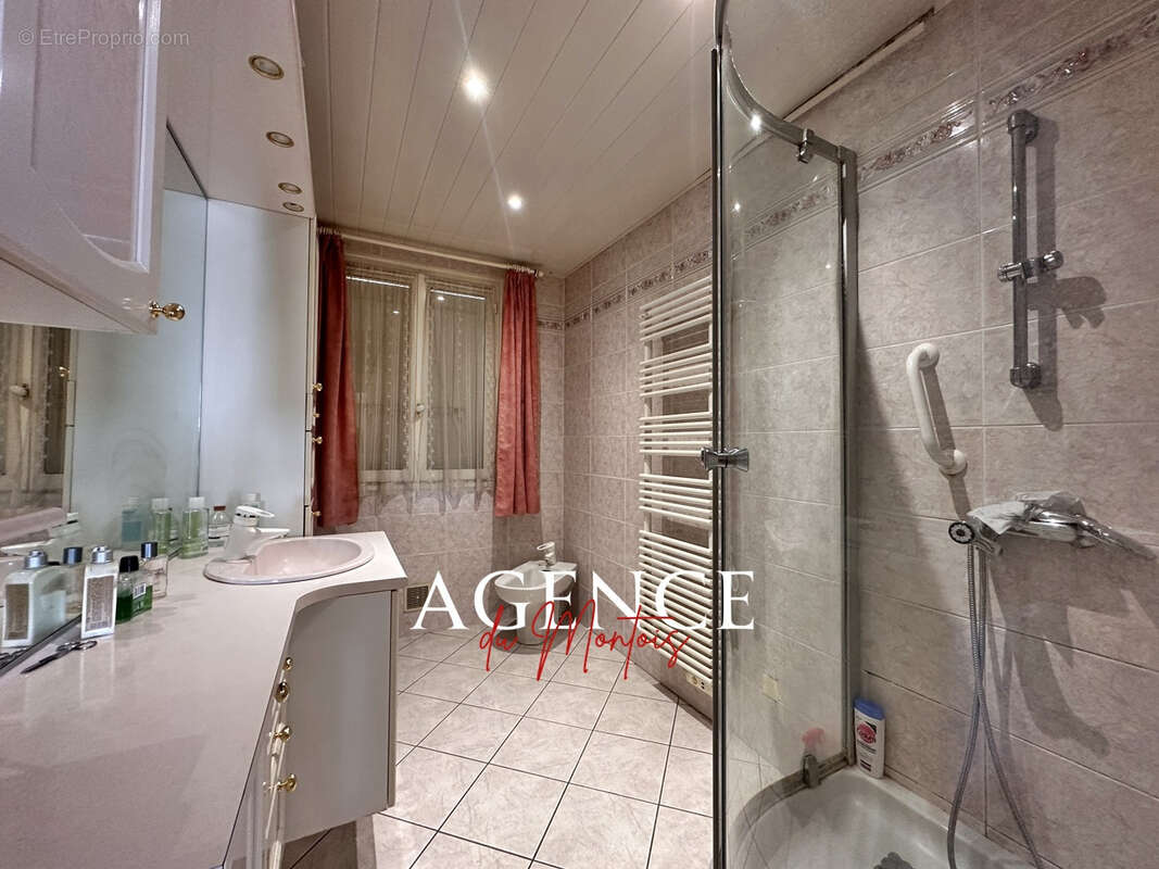 Maison à DONNEMARIE-DONTILLY