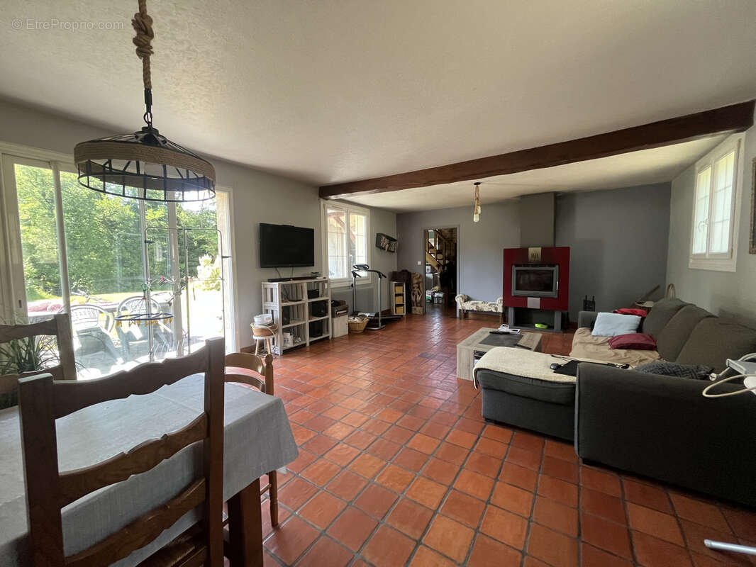 Maison à BOUTTENCOURT