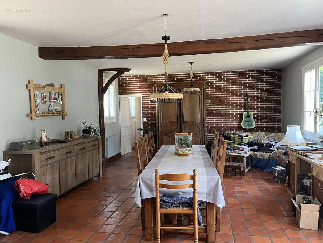 Maison à BOUTTENCOURT