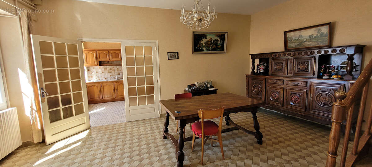 Maison à MARIGNY-MARMANDE