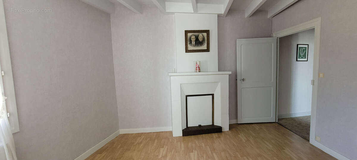 Maison à MARIGNY-MARMANDE