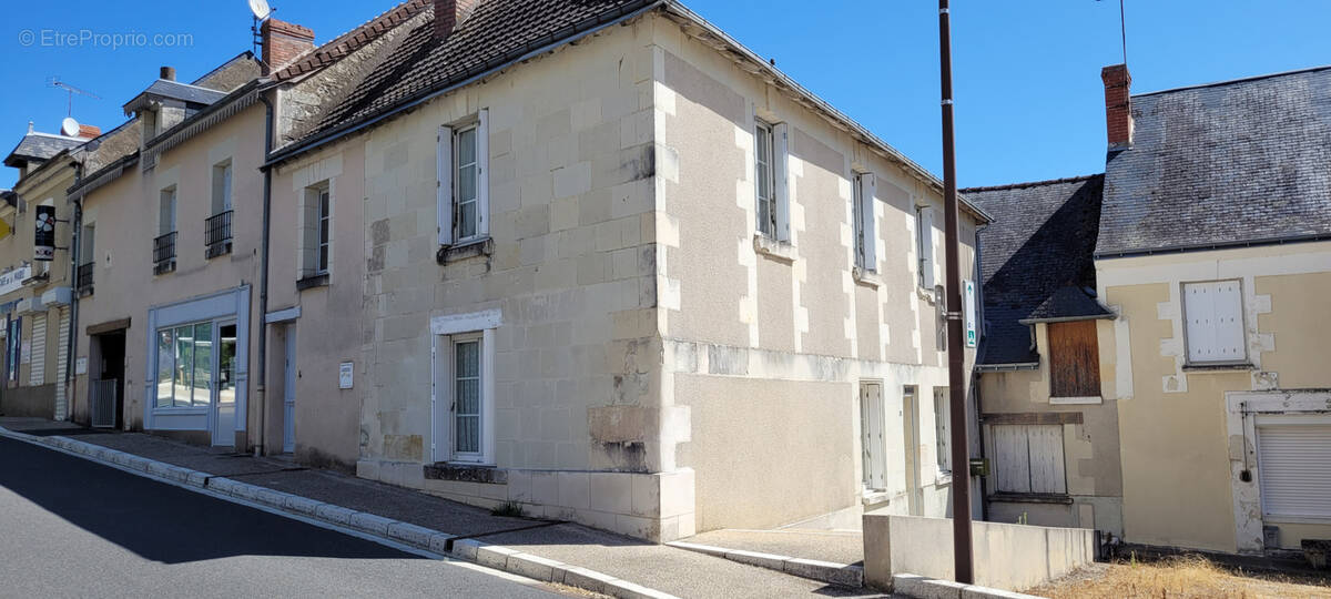 Maison à MARIGNY-MARMANDE