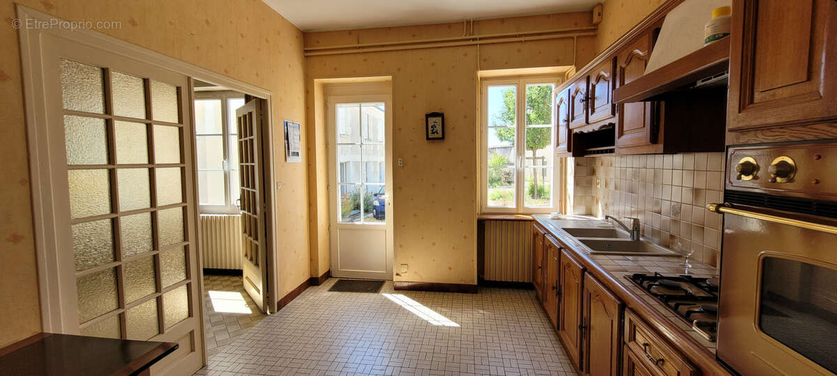 Maison à MARIGNY-MARMANDE