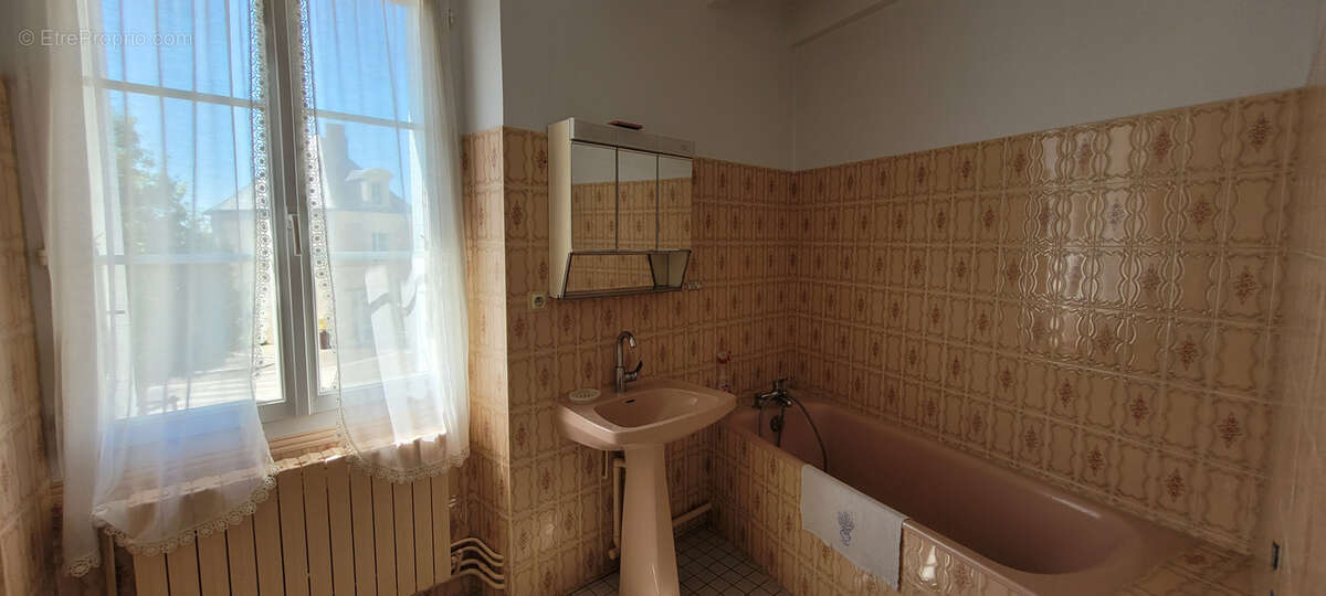 Maison à MARIGNY-MARMANDE