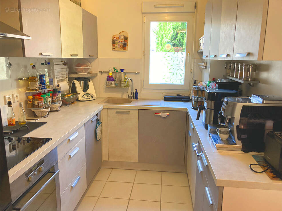 Maison à MONTELIMAR