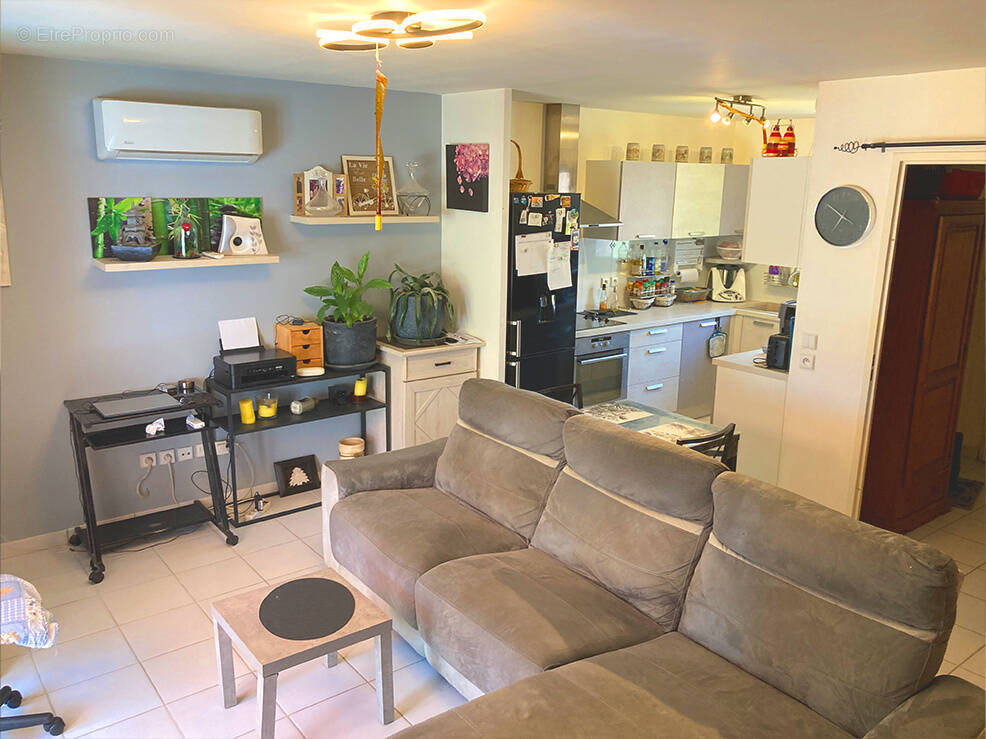 Maison à MONTELIMAR