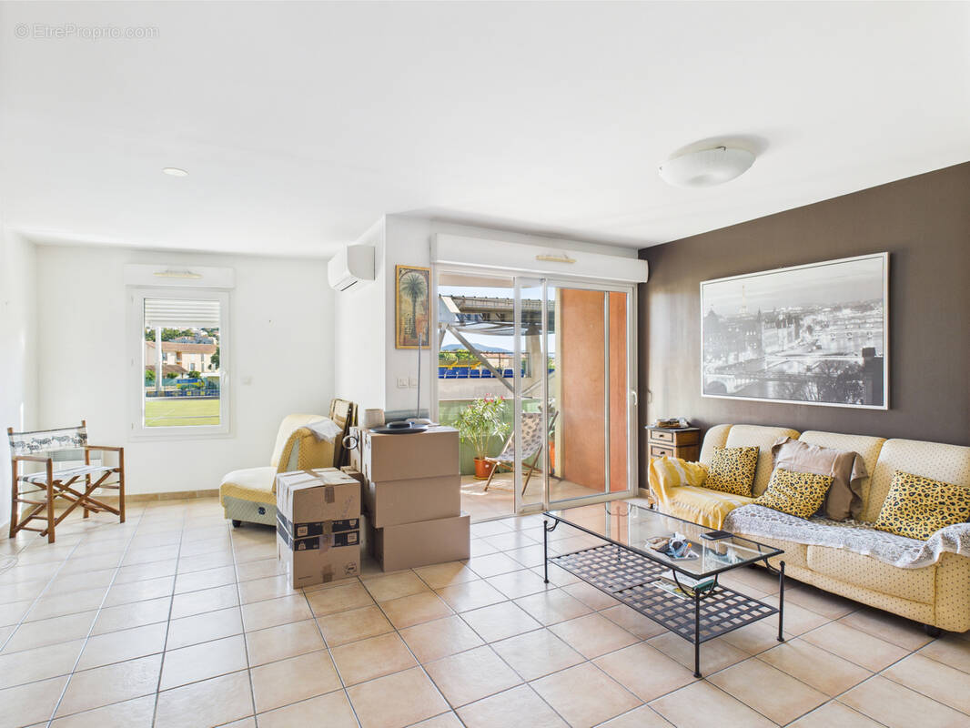 Appartement à HYERES