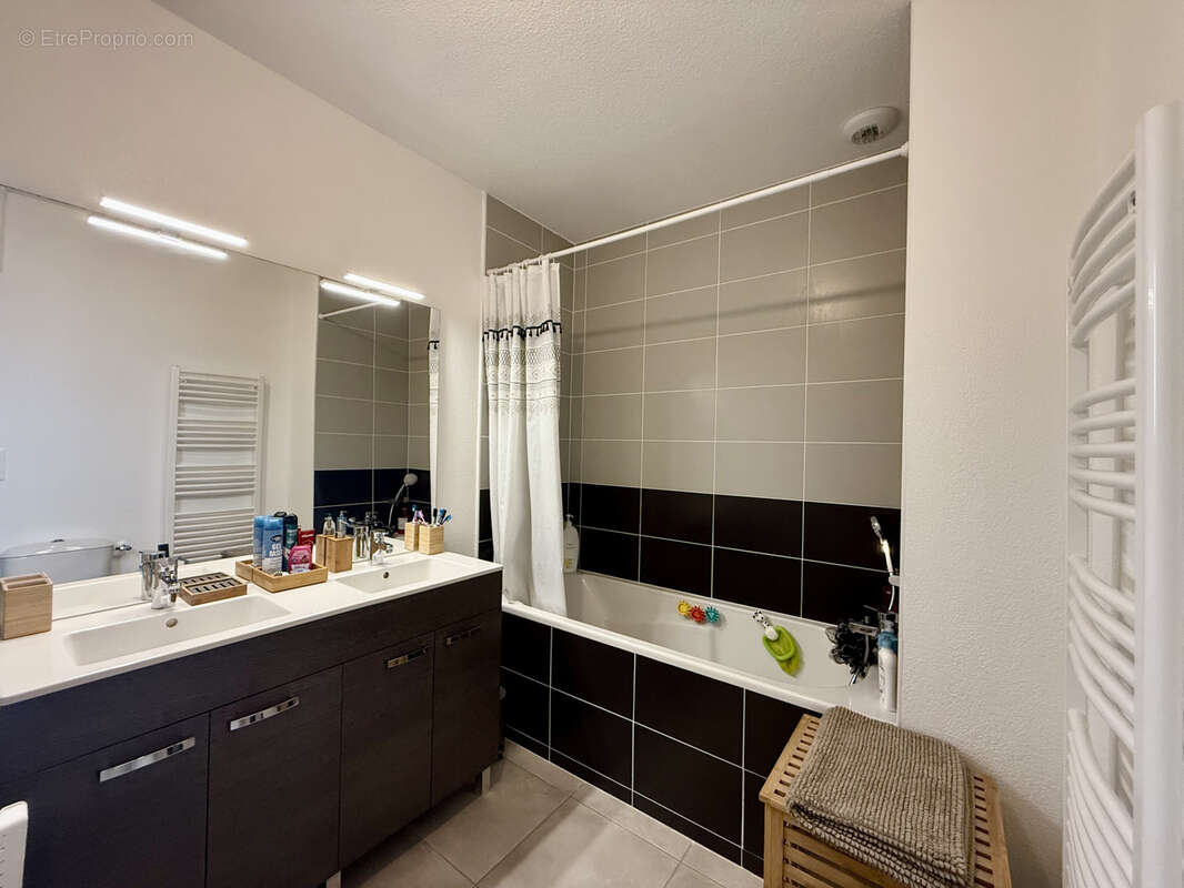 Maison à L&#039;ISLE-JOURDAIN