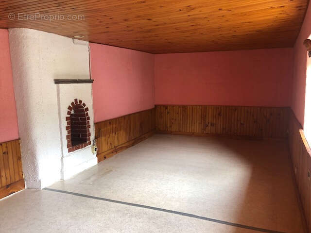 Maison à LUTZELBOURG