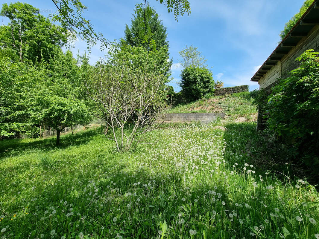 Terrain à BOULAZAC