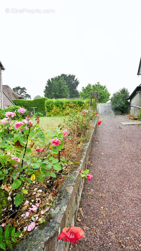 Maison à SAINT-VINCENT-CRAMESNIL
