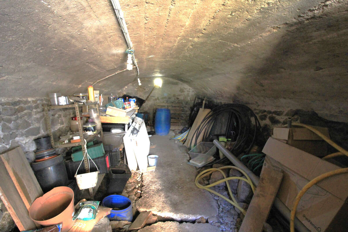 Maison à SAINT-GERMAIN-LAVAL