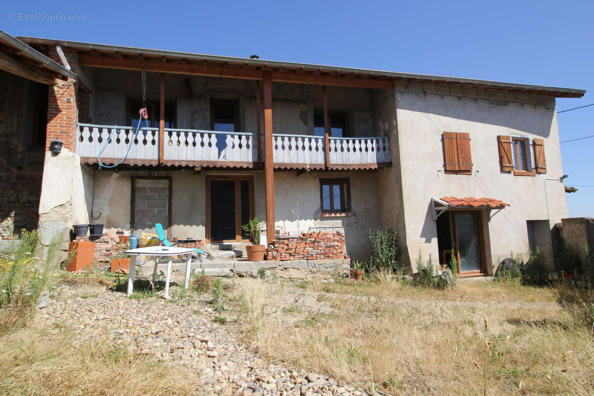 Maison à SAINT-GERMAIN-LAVAL