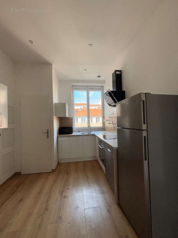 Appartement à SAINT-ETIENNE