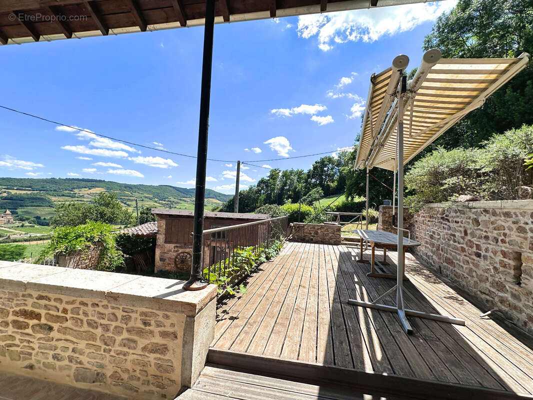 Maison à PIERRECLOS