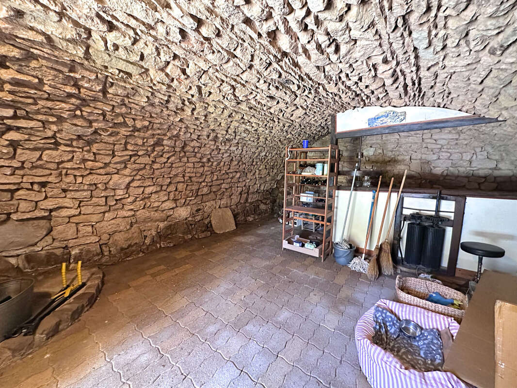 Maison à PIERRECLOS